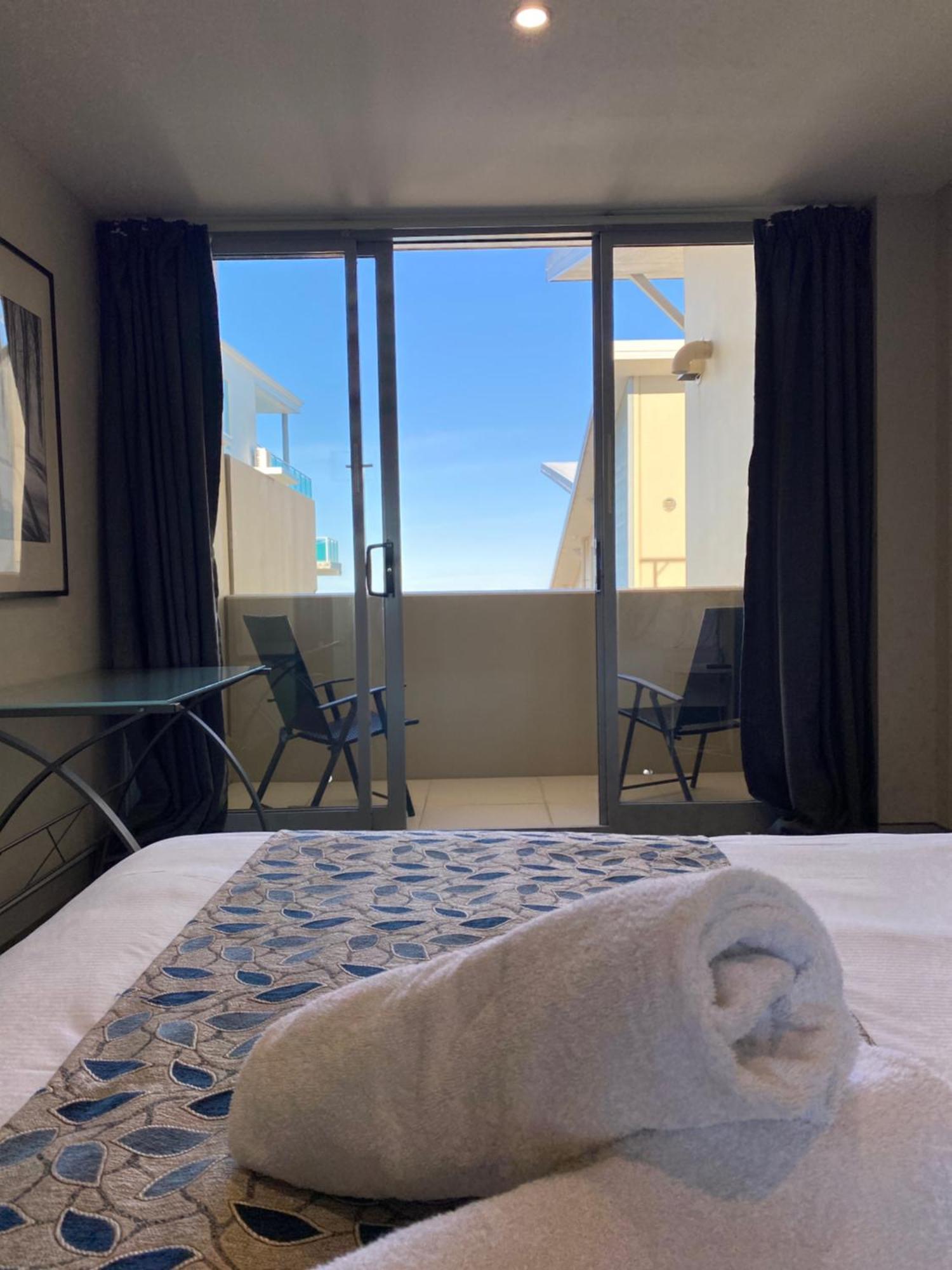 Redvue Holiday Apartments Redcliffe Luaran gambar