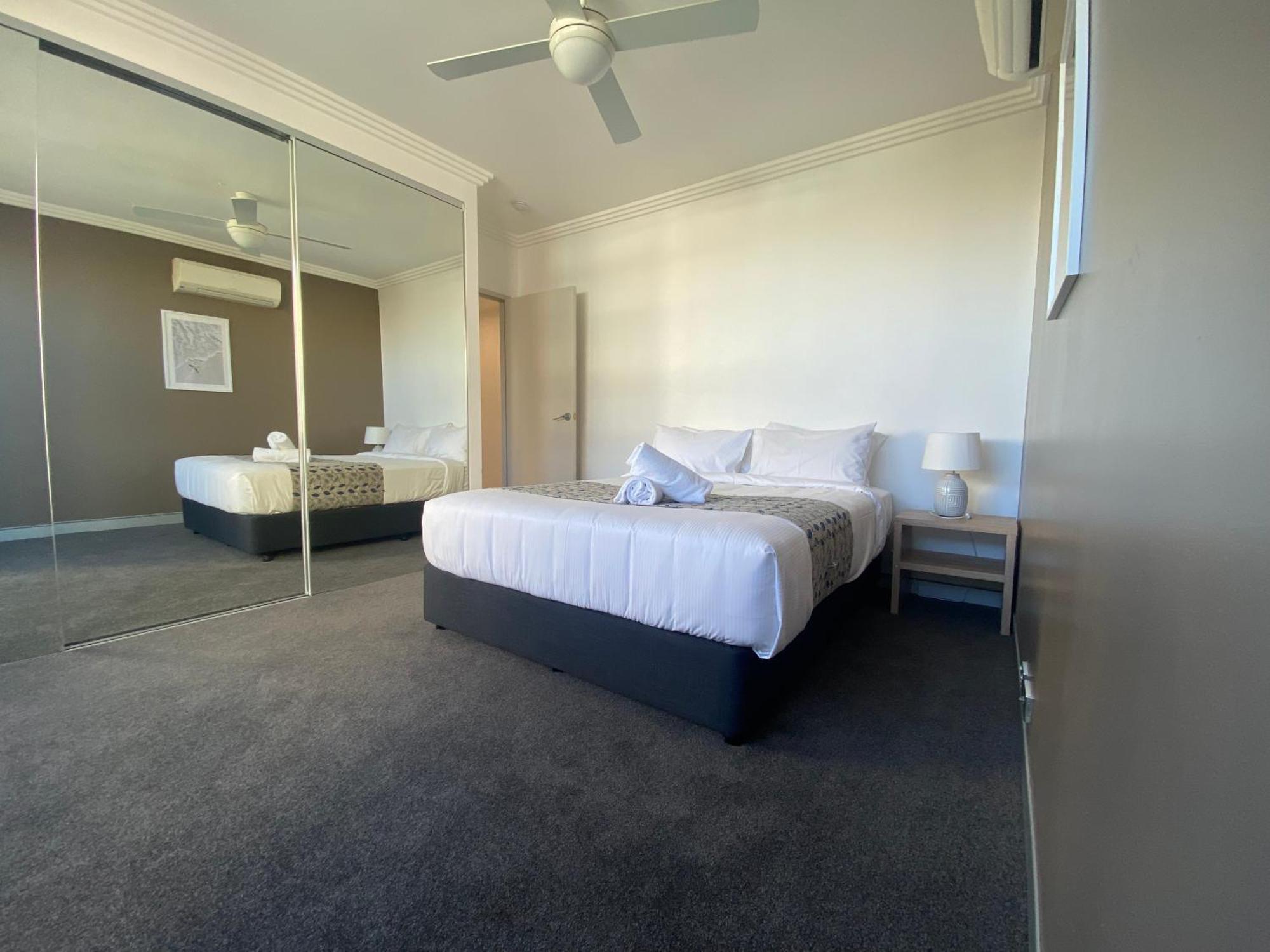 Redvue Holiday Apartments Redcliffe Luaran gambar